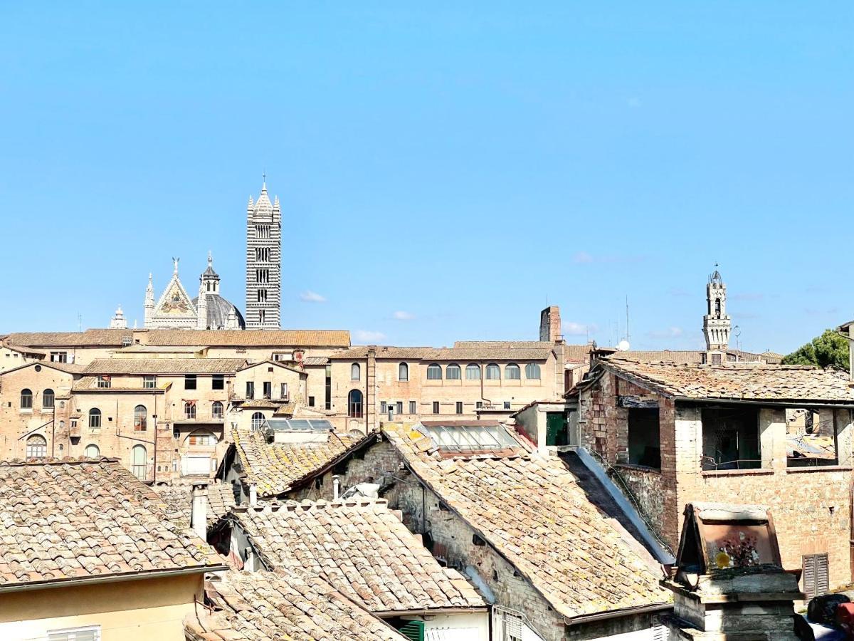 Il Barbero Apartment Siena Bagian luar foto