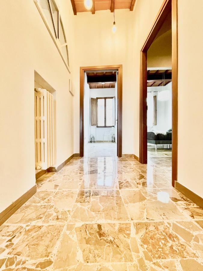 Il Barbero Apartment Siena Bagian luar foto