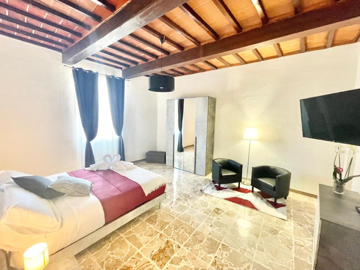 Il Barbero Apartment Siena Bagian luar foto
