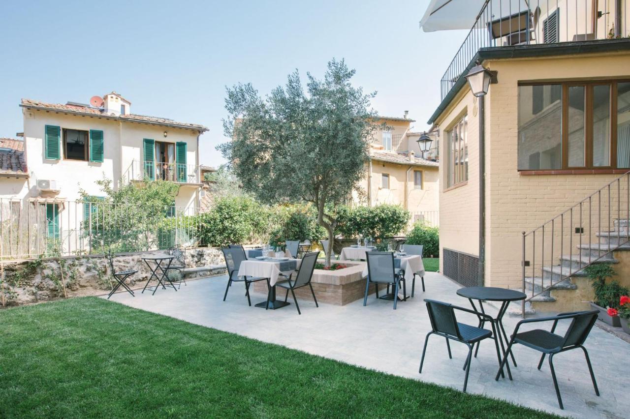Il Barbero Apartment Siena Bagian luar foto